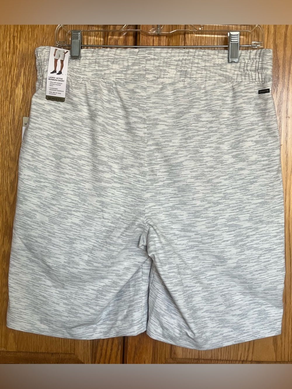Mondetta Ladies Active Bermuda Short. Size medium. New with tags. - Picture 8 of 13